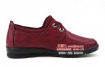 BX033-186  红色  舒适休闲妈妈鞋