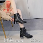 BX657-011 黑色 时装舒软英伦风女马丁靴【超柔】