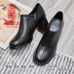 BX595-046 黑色 休闲时装女单鞋