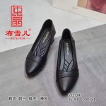 BX595-047 黑色 休闲时装女单鞋