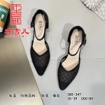 BX385-347 黑色 休闲时装中空女凉鞋
